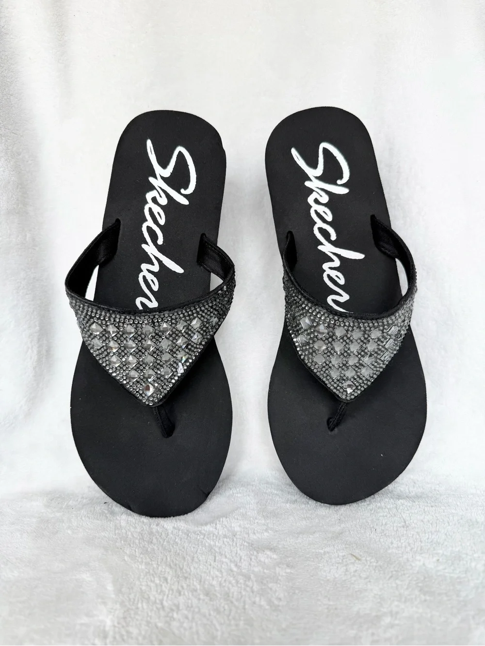 Skechers elevated wedge